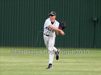 Thumbnail 1 in Connally @ Akins photogallery.