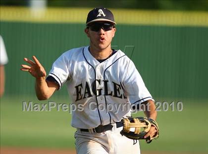 Thumbnail 2 in Connally @ Akins photogallery.