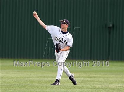 Thumbnail 2 in Connally @ Akins photogallery.