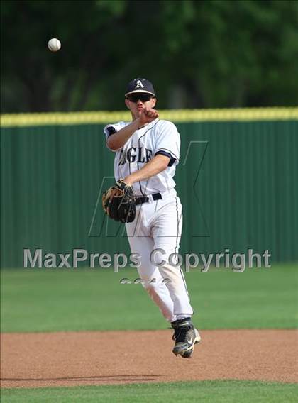 Thumbnail 2 in Connally @ Akins photogallery.