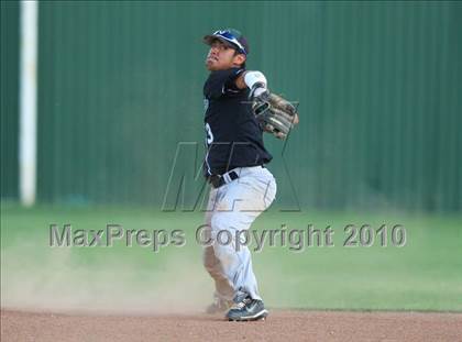 Thumbnail 2 in Connally @ Akins photogallery.