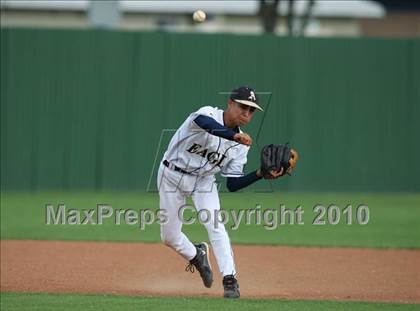 Thumbnail 1 in Connally @ Akins photogallery.