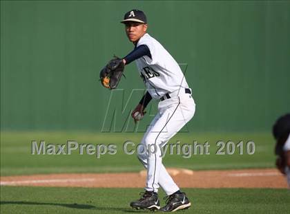 Thumbnail 2 in Connally @ Akins photogallery.