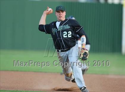 Thumbnail 2 in Connally @ Akins photogallery.