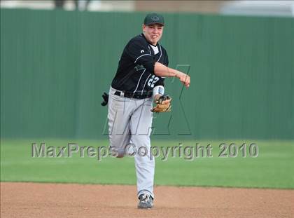Thumbnail 1 in Connally @ Akins photogallery.