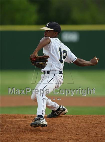 Thumbnail 3 in Connally @ Akins photogallery.