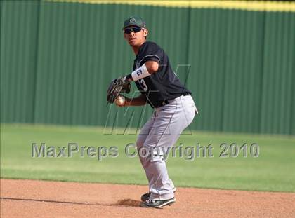 Thumbnail 1 in Connally @ Akins photogallery.