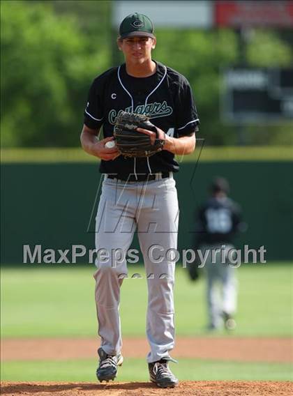 Thumbnail 2 in Connally @ Akins photogallery.