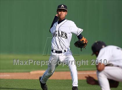 Thumbnail 1 in Connally @ Akins photogallery.