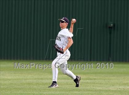 Thumbnail 1 in Connally @ Akins photogallery.