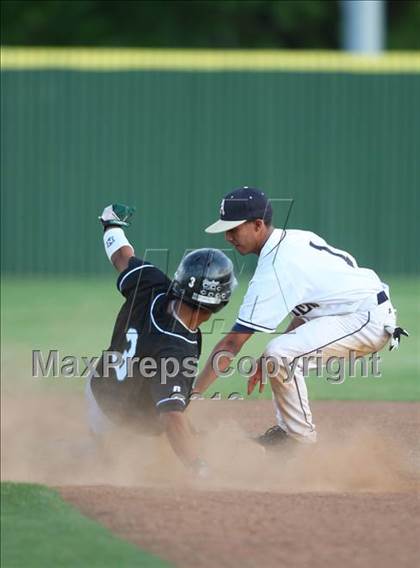 Thumbnail 1 in Connally @ Akins photogallery.