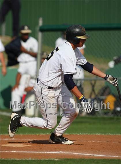 Thumbnail 2 in Connally @ Akins photogallery.