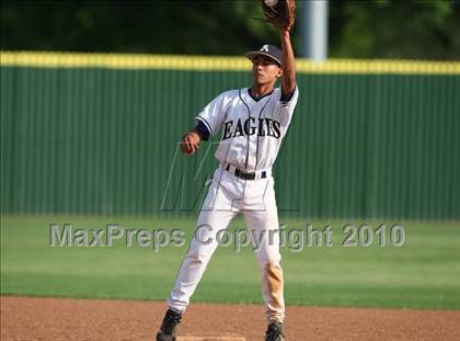 Thumbnail 2 in Connally @ Akins photogallery.