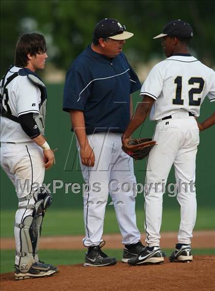 Thumbnail 3 in Connally @ Akins photogallery.