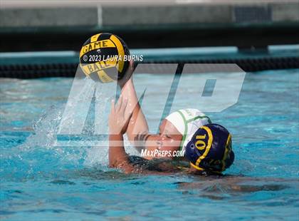 Thumbnail 3 in Leland vs Reedley (Central Valley Showdown) photogallery.