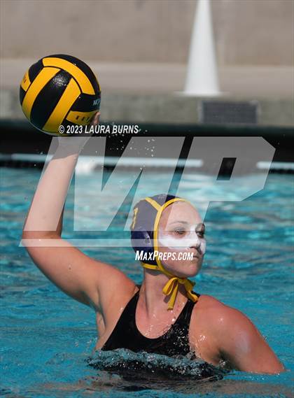 Thumbnail 1 in Leland vs Reedley (Central Valley Showdown) photogallery.