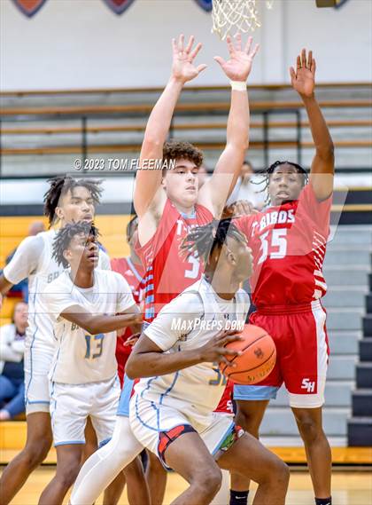 Thumbnail 2 in Shawnee Heights vs Grandview (West Boy's Varsity Tournament) photogallery.