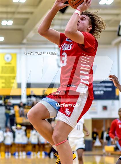 Thumbnail 1 in Shawnee Heights vs Grandview (West Boy's Varsity Tournament) photogallery.