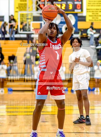 Thumbnail 3 in Shawnee Heights vs Grandview (West Boy's Varsity Tournament) photogallery.