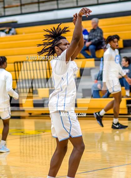 Thumbnail 1 in Shawnee Heights vs Grandview (West Boy's Varsity Tournament) photogallery.