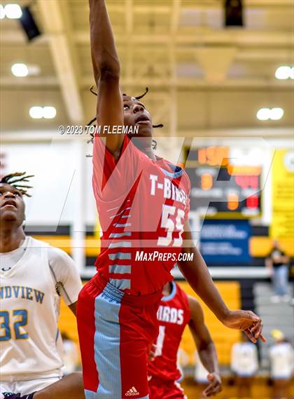 Thumbnail 1 in Shawnee Heights vs Grandview (West Boy's Varsity Tournament) photogallery.