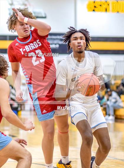 Thumbnail 2 in Shawnee Heights vs Grandview (West Boy's Varsity Tournament) photogallery.