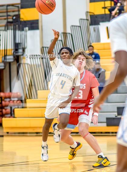 Thumbnail 3 in Shawnee Heights vs Grandview (West Boy's Varsity Tournament) photogallery.