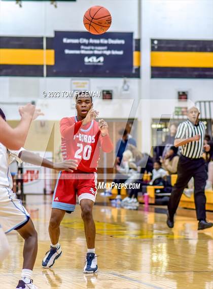 Thumbnail 3 in Shawnee Heights vs Grandview (West Boy's Varsity Tournament) photogallery.