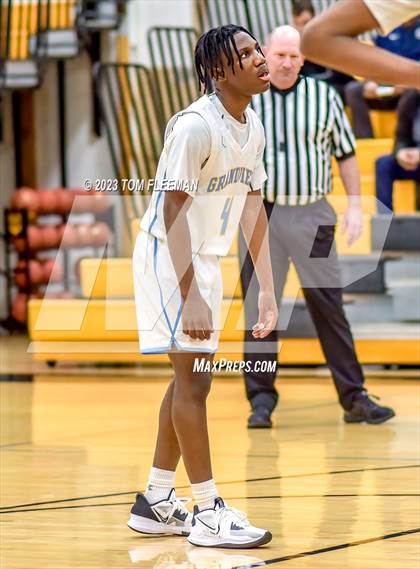 Thumbnail 1 in Shawnee Heights vs Grandview (West Boy's Varsity Tournament) photogallery.