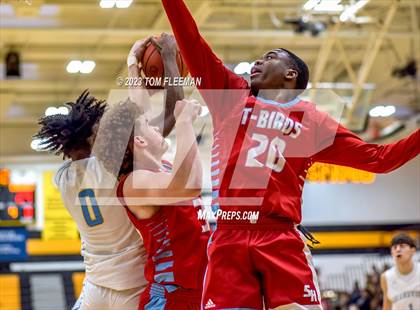 Thumbnail 1 in Shawnee Heights vs Grandview (West Boy's Varsity Tournament) photogallery.