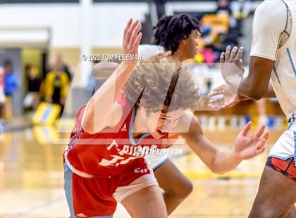 Thumbnail 1 in Shawnee Heights vs Grandview (West Boy's Varsity Tournament) photogallery.
