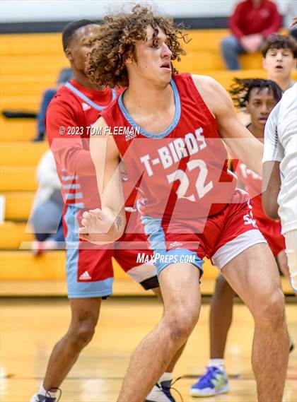 Thumbnail 2 in Shawnee Heights vs Grandview (West Boy's Varsity Tournament) photogallery.