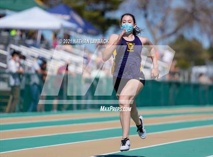 Thumbnail 1 in Los Alamos Track and Field Invitational photogallery.