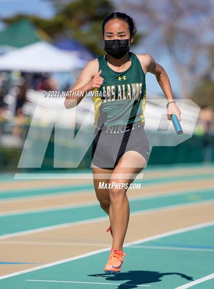 Thumbnail 2 in Los Alamos Track and Field Invitational photogallery.