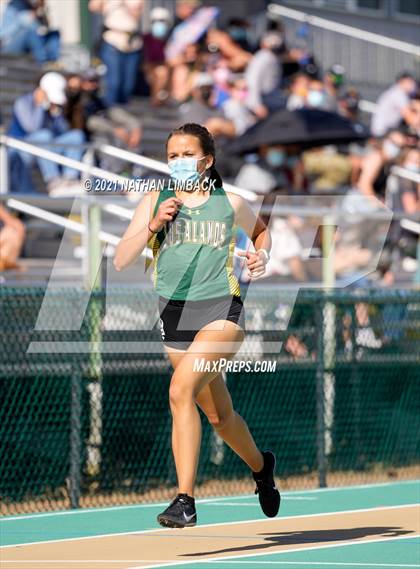 Thumbnail 2 in Los Alamos Track and Field Invitational photogallery.