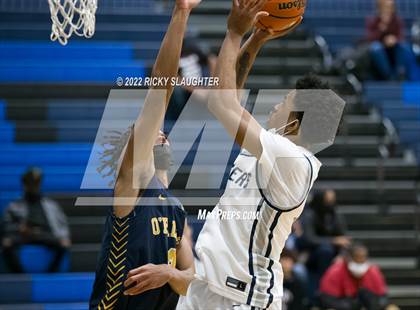 Thumbnail 3 in O'Fallon @ Belleville East photogallery.