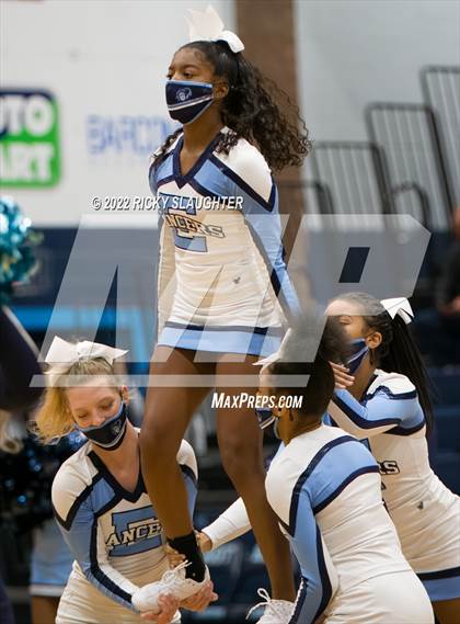 Thumbnail 2 in O'Fallon @ Belleville East photogallery.