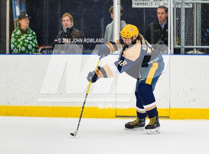 Thumbnail 1 in Independence vs Lipscomb photogallery.
