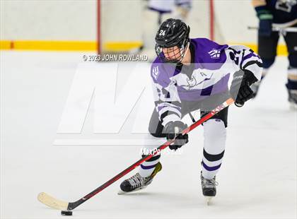 Thumbnail 1 in Independence vs Lipscomb photogallery.