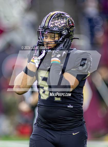 Thumbnail 2 in Jordan vs. Summer Creek (UIL 6A Dll Football Semi Regional Playoff) photogallery.