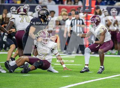 Thumbnail 3 in Jordan vs. Summer Creek (UIL 6A Dll Football Semi Regional Playoff) photogallery.