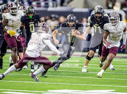 Thumbnail 3 in Jordan vs. Summer Creek (UIL 6A Dll Football Semi Regional Playoff) photogallery.