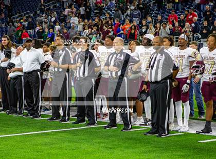 Thumbnail 1 in Jordan vs. Summer Creek (UIL 6A Dll Football Semi Regional Playoff) photogallery.