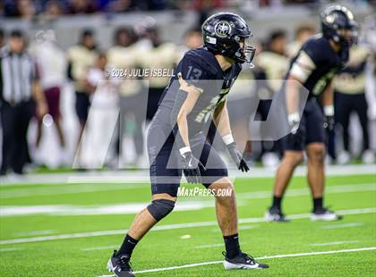 Thumbnail 2 in Jordan vs. Summer Creek (UIL 6A Dll Football Semi Regional Playoff) photogallery.