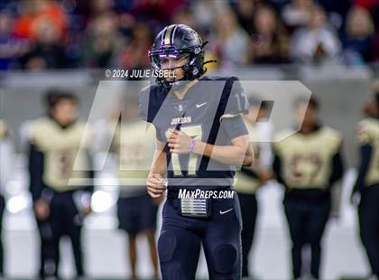 Thumbnail 1 in Jordan vs. Summer Creek (UIL 6A Dll Football Semi Regional Playoff) photogallery.