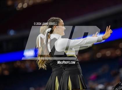 Thumbnail 1 in Jordan vs. Summer Creek (UIL 6A Dll Football Semi Regional Playoff) photogallery.