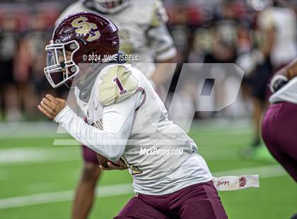 Thumbnail 2 in Jordan vs. Summer Creek (UIL 6A Dll Football Semi Regional Playoff) photogallery.