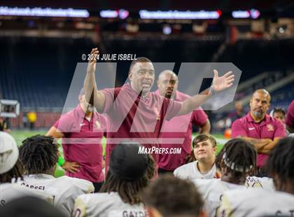 Thumbnail 1 in Jordan vs. Summer Creek (UIL 6A Dll Football Semi Regional Playoff) photogallery.