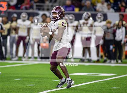 Thumbnail 1 in Jordan vs. Summer Creek (UIL 6A Dll Football Semi Regional Playoff) photogallery.