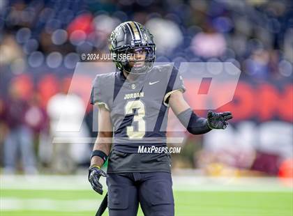 Thumbnail 2 in Jordan vs. Summer Creek (UIL 6A Dll Football Semi Regional Playoff) photogallery.